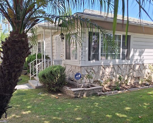 3rd image of 7027 Kittyhawk Ave