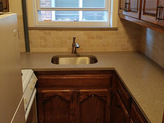 5th image of 2265 26th St