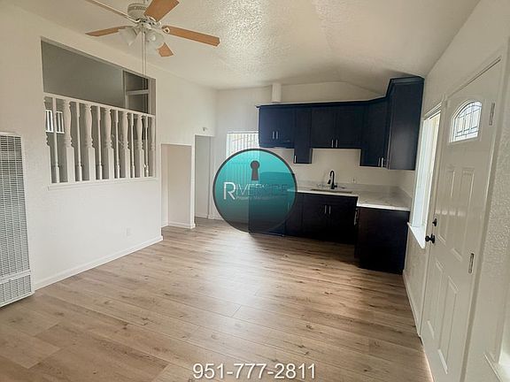 4th image of 24140 Atwood Ave