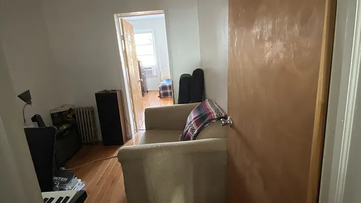 Rented by Nooklyn NYC LLC | media 30