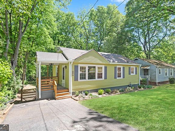 2nd image of 2274 Carey Dr SE