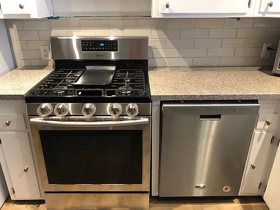 5th image of 511 N Lucia Ave #B