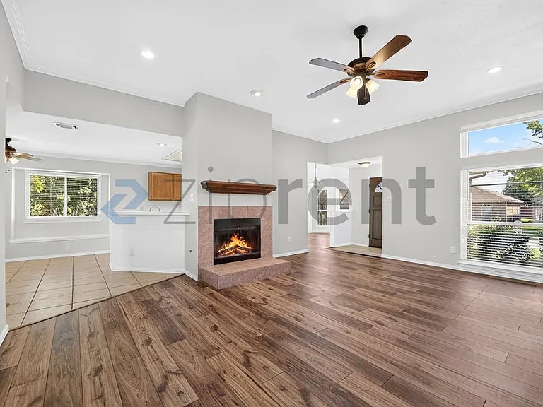 2508 Hawk Dr — Photo 14