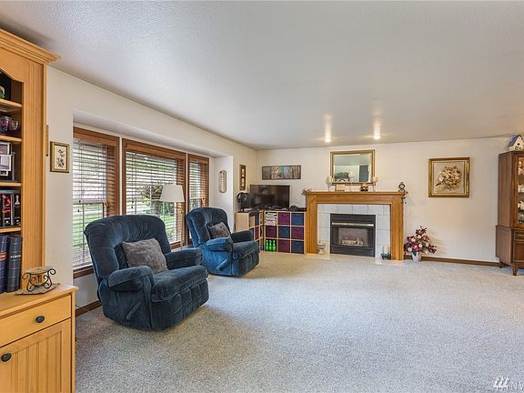 4th image of 24305 78th Avenue Ct E