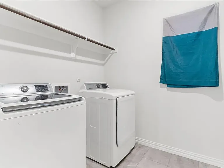 608 Fawn Valley Dr — Photo 14