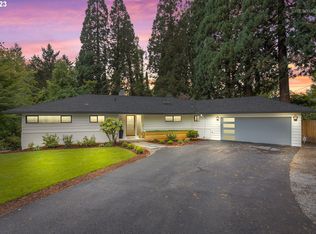 106 S Ridge Dr, Portland, OR 97219