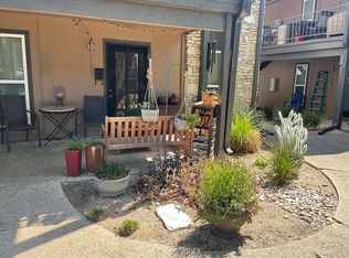 5820 Berkman Dr APT 111, Austin, TX 78723