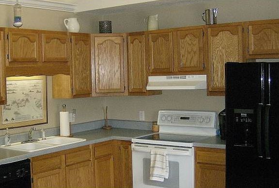 Lots of Cabinets