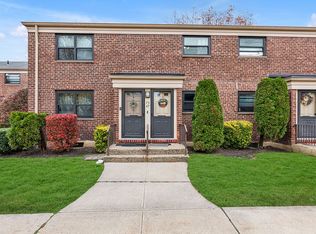 73-47 217th St #364A2, Oakland Gardens, NY 11364