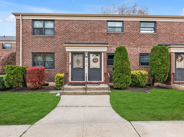 73-47 217th St #364A2, Oakland Gardens, NY 11364