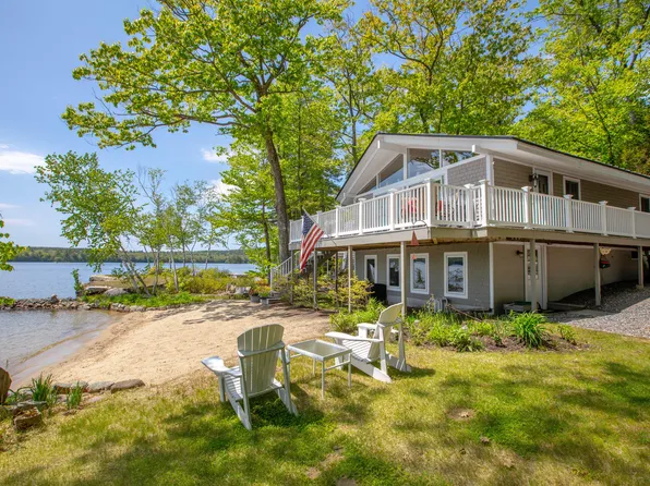 125 Beechwoods Road, Oxford, ME 04270