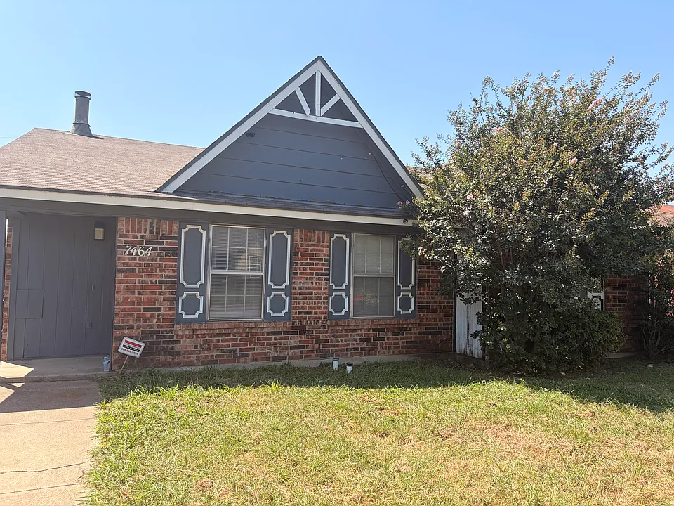 7464 Tiffany Meadows Ln