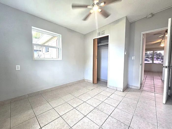 919 Columbia Ave — Photo 15