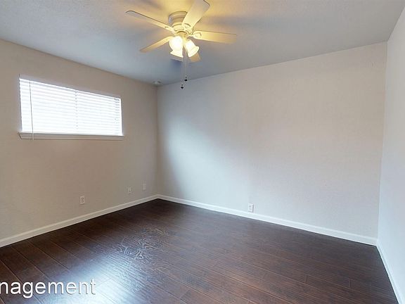 4th image of 5515 Gaston Ave APT 123