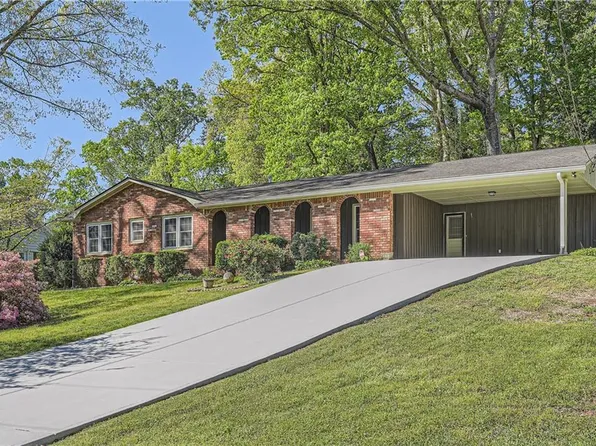 751 Oneta Dr, Norcross, GA 30093