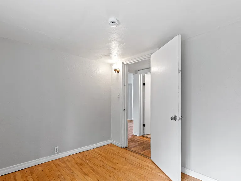 840 North St — Photo 10