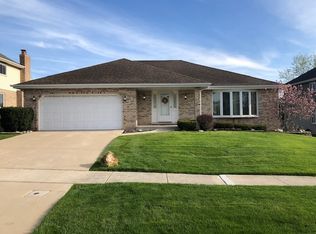 55 Deborah Dr, Lemont, IL 60439