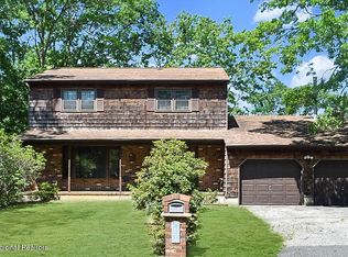 1134 Wake Forest Dr, Toms River, NJ 08753