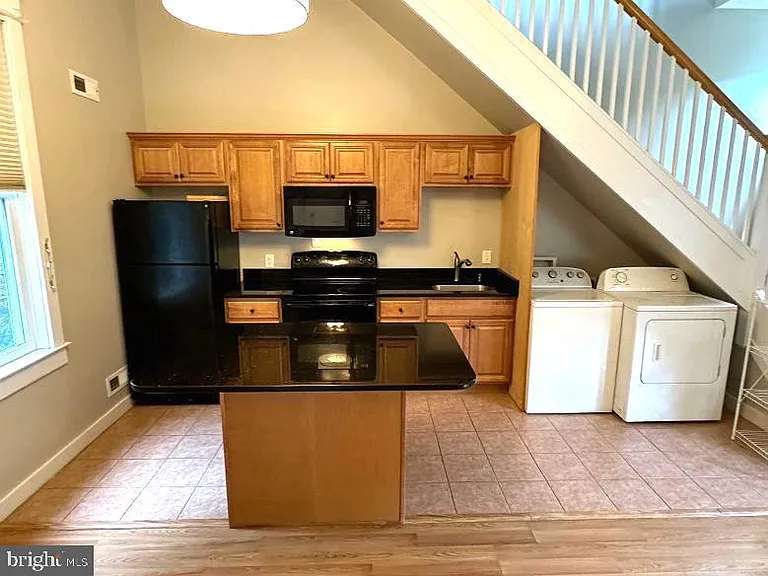 4608 W Virginia Ave — Photo 60