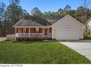 76 Cobblestone Dr, Spring Lake, NC 28390