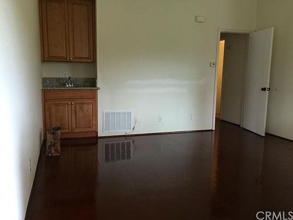 4th image of 720 N Garfield Ave APT 5
