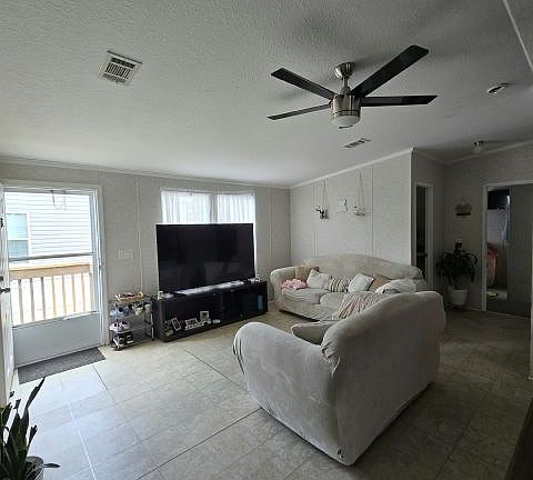 4th image of 2324 Cobbler Pl #111
