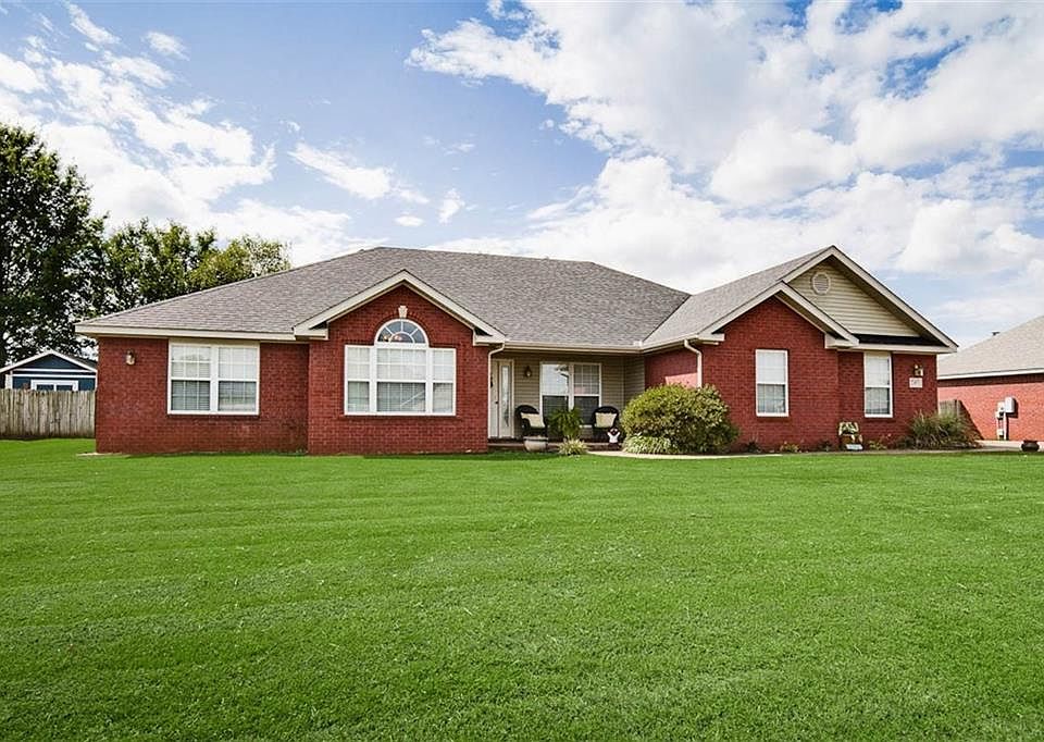1st image of 249 W Pine Meadow Dr
