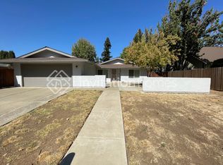 8778 Los Encantos Cir, Elk Grove, CA 95624