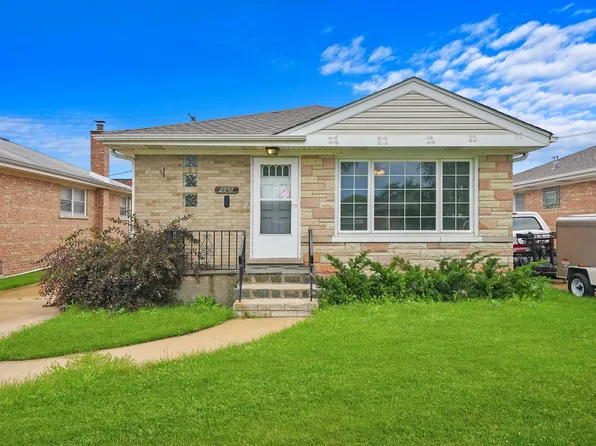2540 Lincoln St, Franklin Park, IL 60131