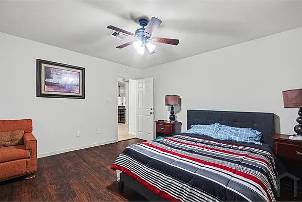11643 Breezy Knoll Dr — Photo 8