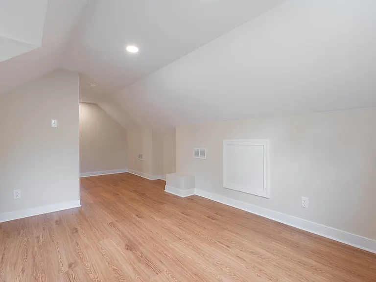 1315 Santa Rosa Rd — Photo 28