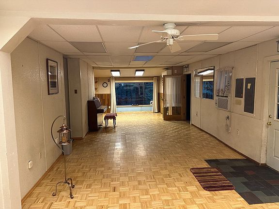 4th image of 121 La Honda Rd