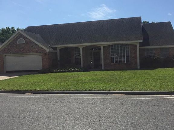 2nd image of 4853 Lakeway Dr