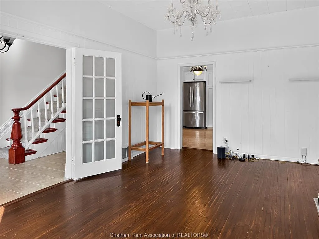 5 bed, 4.0 bath, $3,200 — Photo 4
