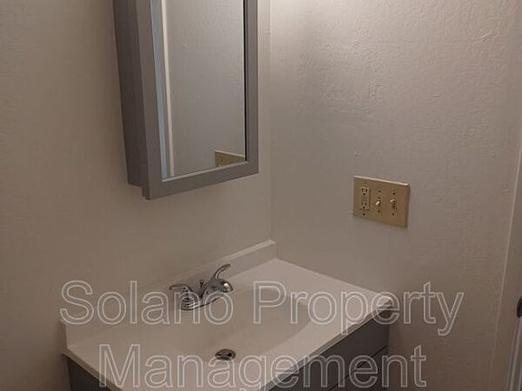 4th image of 1955 Grande Cir APT A