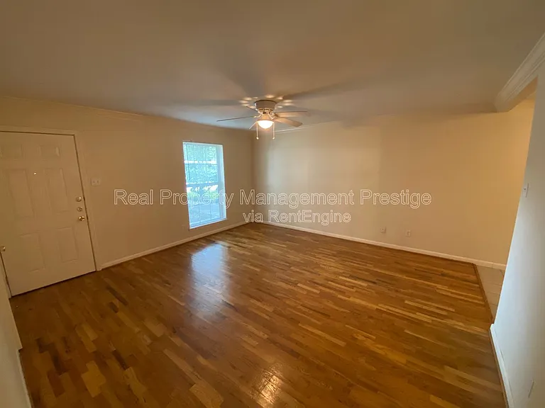 1523 Heights Blvd #4 — Photo 2