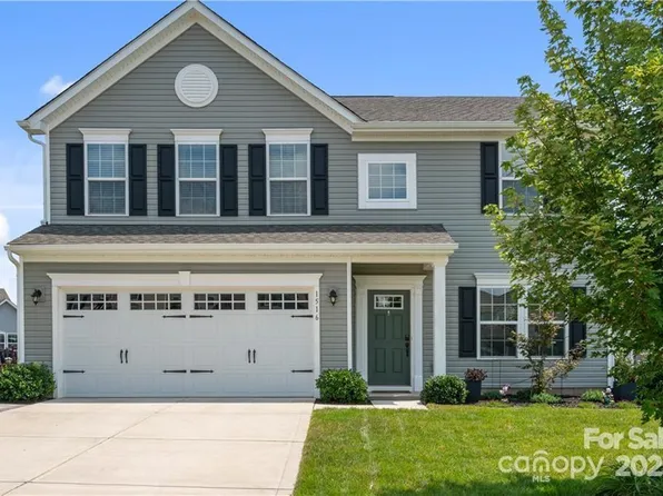 1516 Bailiff Ct SW, Concord, NC 28025