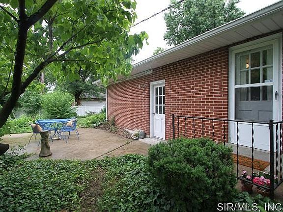 3rd image of 4105 Stearns Ave
