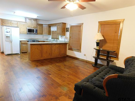 4th image of 1491 County Road 3417