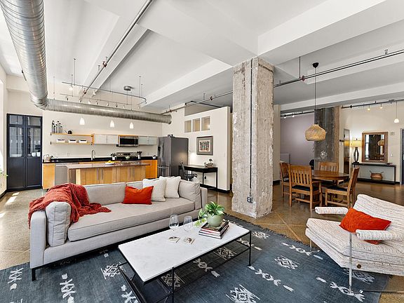 3rd image of 350 Saint Peter St Unit 308