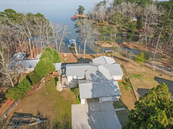 1033 Lakeview St, Abbeville, AL 36310