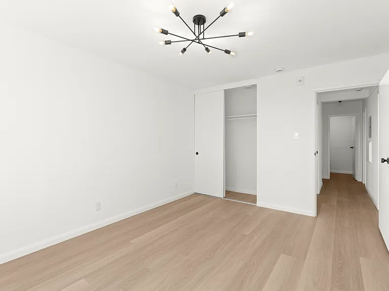 70 Crestline Dr #6 — Photo 29