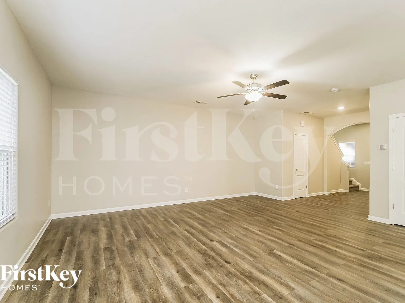 3 bed, 2.5 bath, 1806 sqft, $2,225 — Photo 4