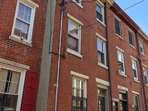 3rd image of 724 N Bodine St