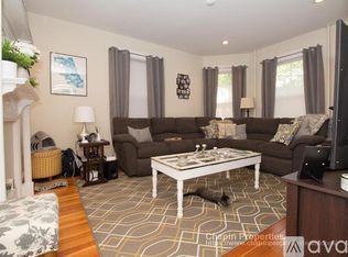 102 Franklin St #1, Brookline, MA 02445