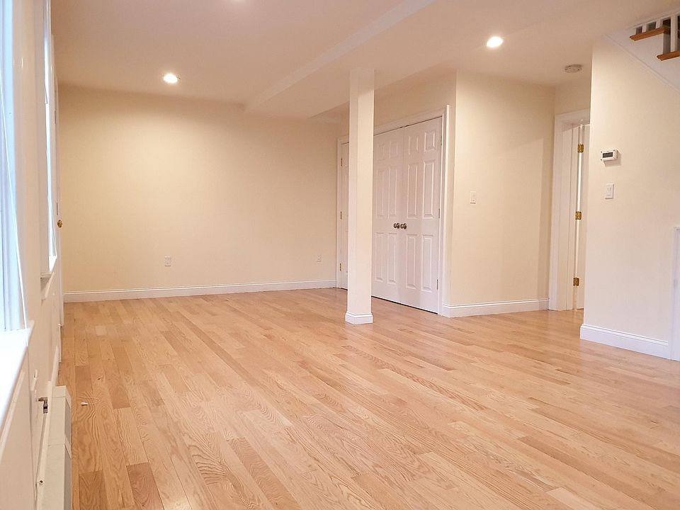 Living room/ open area