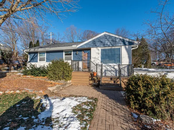 17530 Burnet STREET, Brookfield, WI 53045