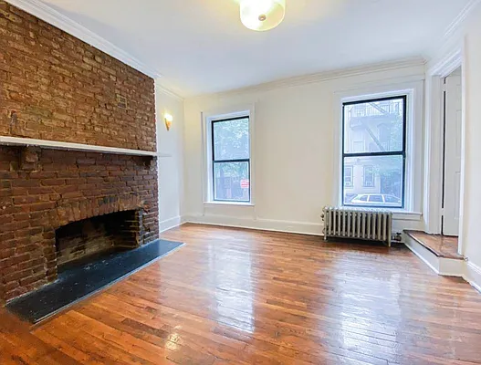 Rented by City Connections Realty | media 24