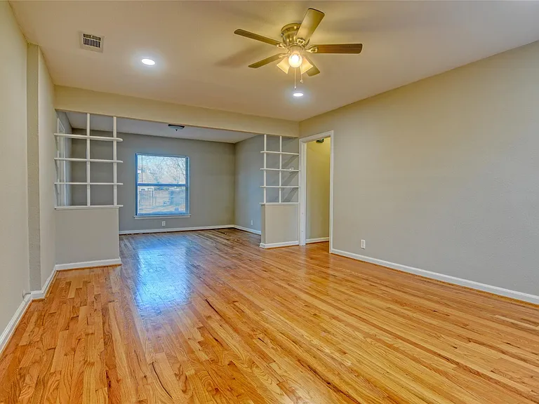 1623 Belgrade Ave — Photo 8