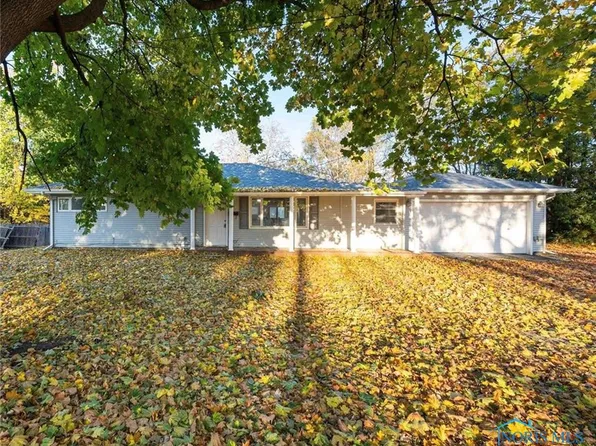 102 McDonel St, Fostoria, OH 44830